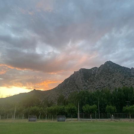 Cal Pintabotes - Apartamento Nuevo En Camarasa エクステリア 写真