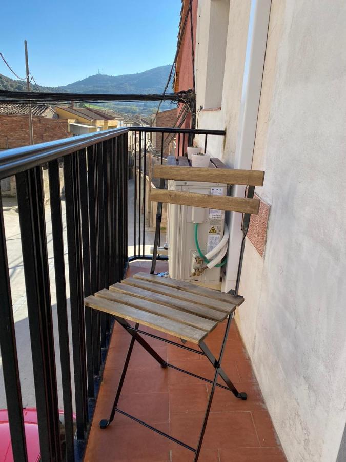 Cal Pintabotes - Apartamento Nuevo En Camarasa エクステリア 写真