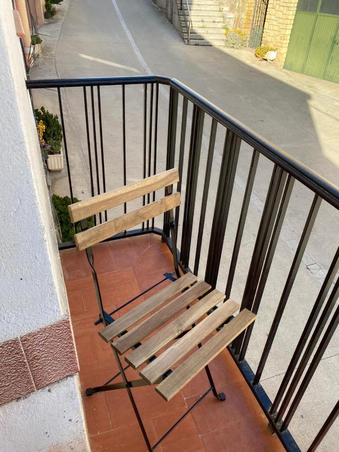Cal Pintabotes - Apartamento Nuevo En Camarasa エクステリア 写真